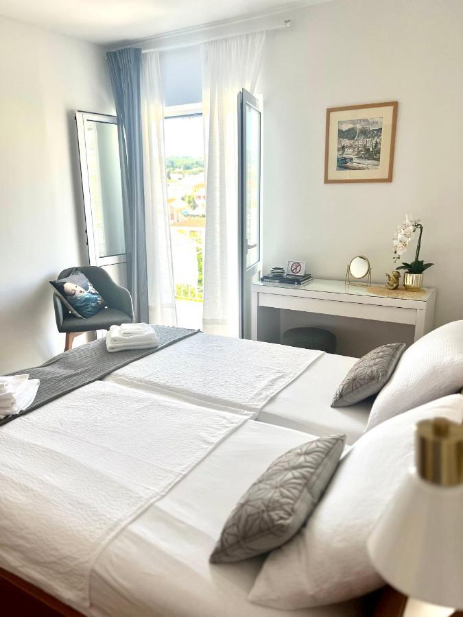 Hvar Deluxe Rooms Hvar Town Exterior photo